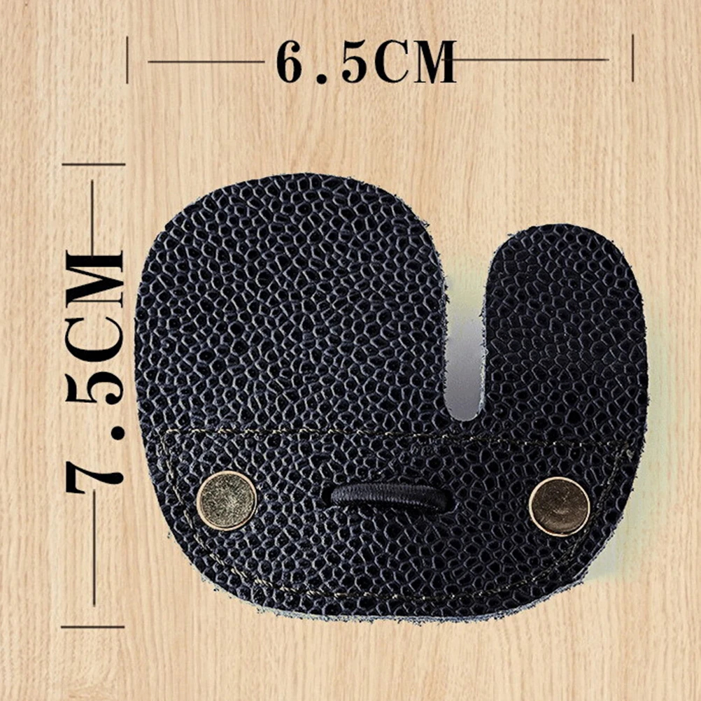 

High Quality Cow Leather Hunting Shooting Protector 1PCS 7.5x6.5cm Finger Guard Protection Pad Bow Arrow Archery Glove Tab