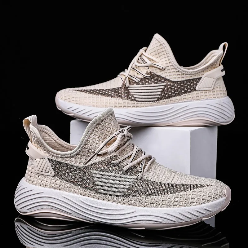 

A18 flying shoes Korean fashion board shoes sports show