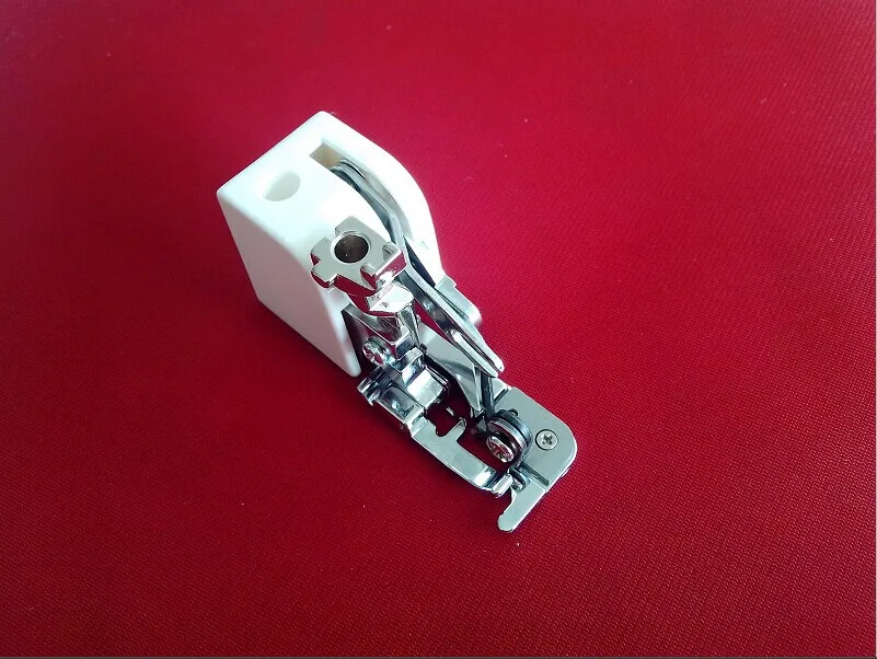 

Bernina Presser Foot Deluxe Side Cutter Cut & Sew New Style SC-10B FOR 125 230 135 240 330 145 380 210 215 220 150 153 155 155