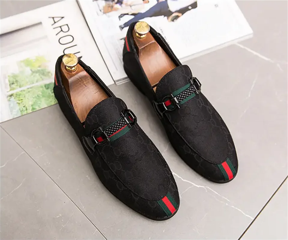 

Summer breathable loafers trend cloth shoes pedal lazy shoes cover feet hair stylist trendy men's small leather shoes YX299