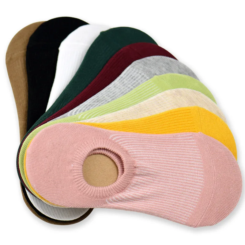 

Women's Socks & Hosiery