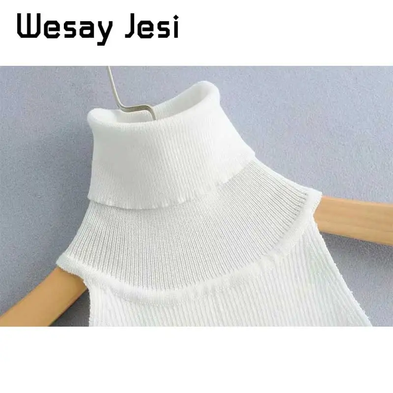 Женский трикотажный пуловер с высоким воротником и открытыми плечами | Женская