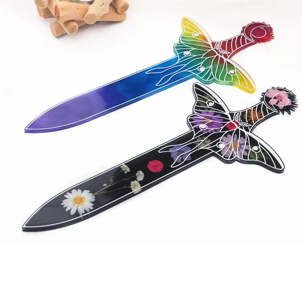 

DIY Resin Crafts Epoxy Home Decoration Silicone Mold Keychain Mold Dagger Resin Molds Casting Mould