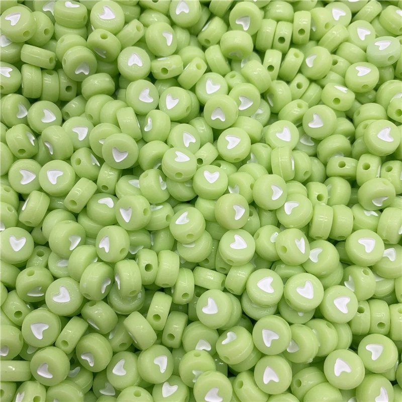 100 шт./лот 7 мм акриловые разделенные бусины флуоресцентные круглые в форме сердца