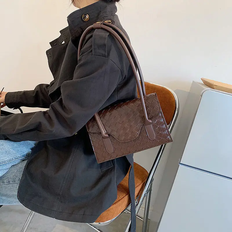 

Women Bag Baguette Bag Underarm Shoulder Bag Female Designer Handbag Retro Fashion PU Leather 2021 New Weave Simple All-match