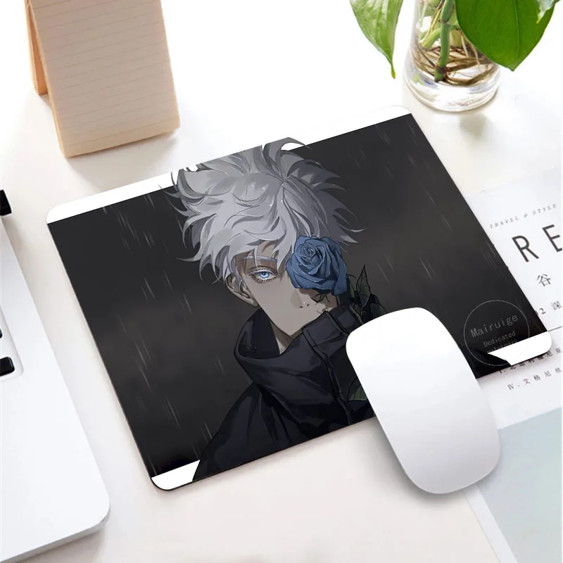 

Jujutsu Kaisen small Mouse Pad Gaming Accessories Notebook Genshin Impact Kawaii Keyboard Pad Desktop Non-slip MousePad for LOL