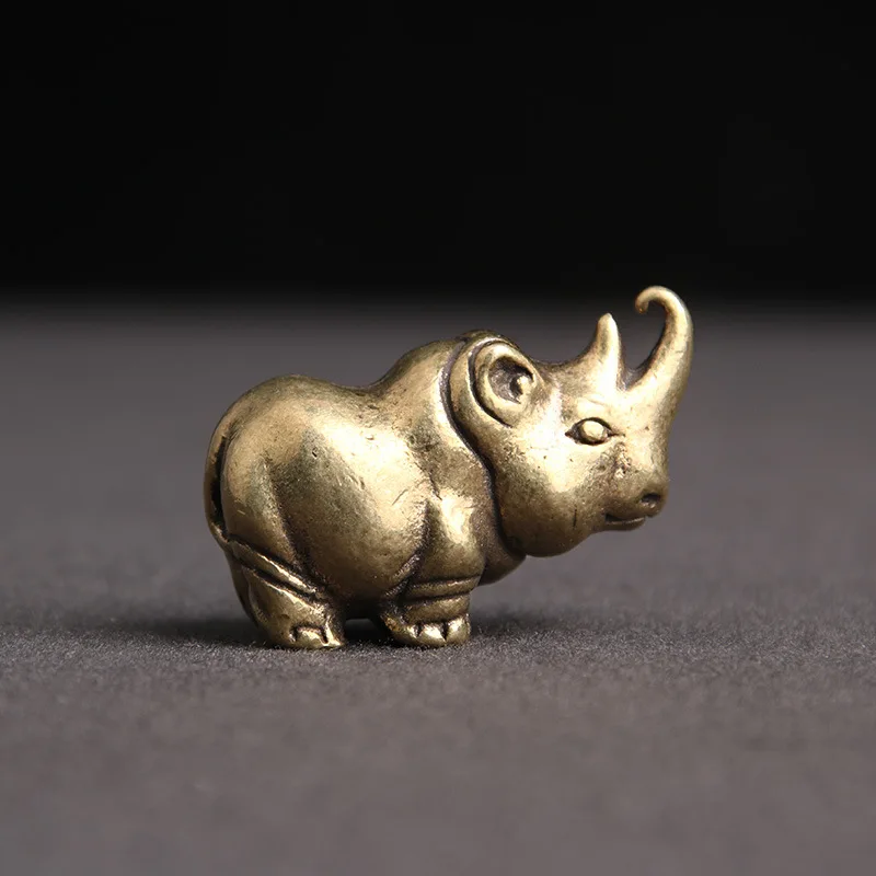 

Cute Brass Rhino Home Desktop Decoration Retro Copper Rhino Miniature Figurines Simulation Animal Tea Pet Keychain Pendant