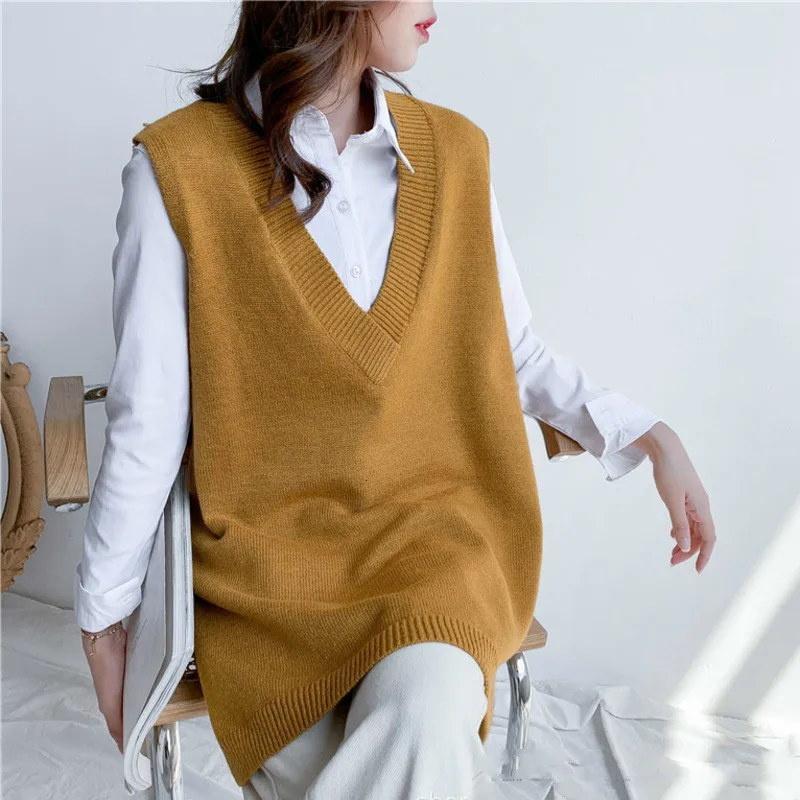 

2022 Autumn New V-neck Solid Color Seelveless Knit Sweater Streetwear Fashion Loose Wild Outgoing Vest Female