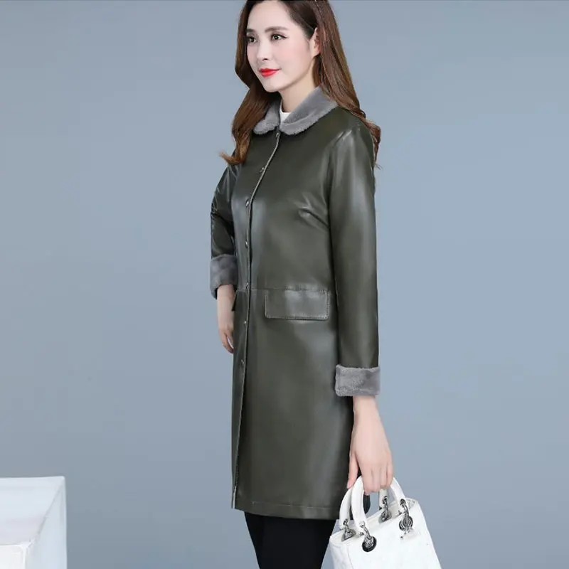 

Новая женская куртка, большие размеры, XL-5XL, очень теплые, Осень-зима, вельветовые, свободные, однотонные, из искусственной кожи, пальто для же...