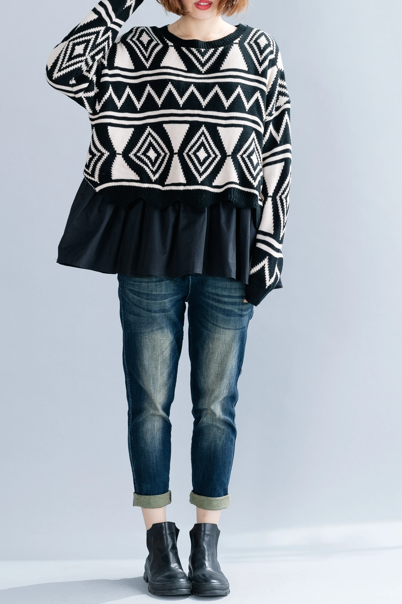 

2020 New Loose O Neck Plus Size Geometry Print Ruffles Patchwork Shirt Fake Two Sets Sweater Women