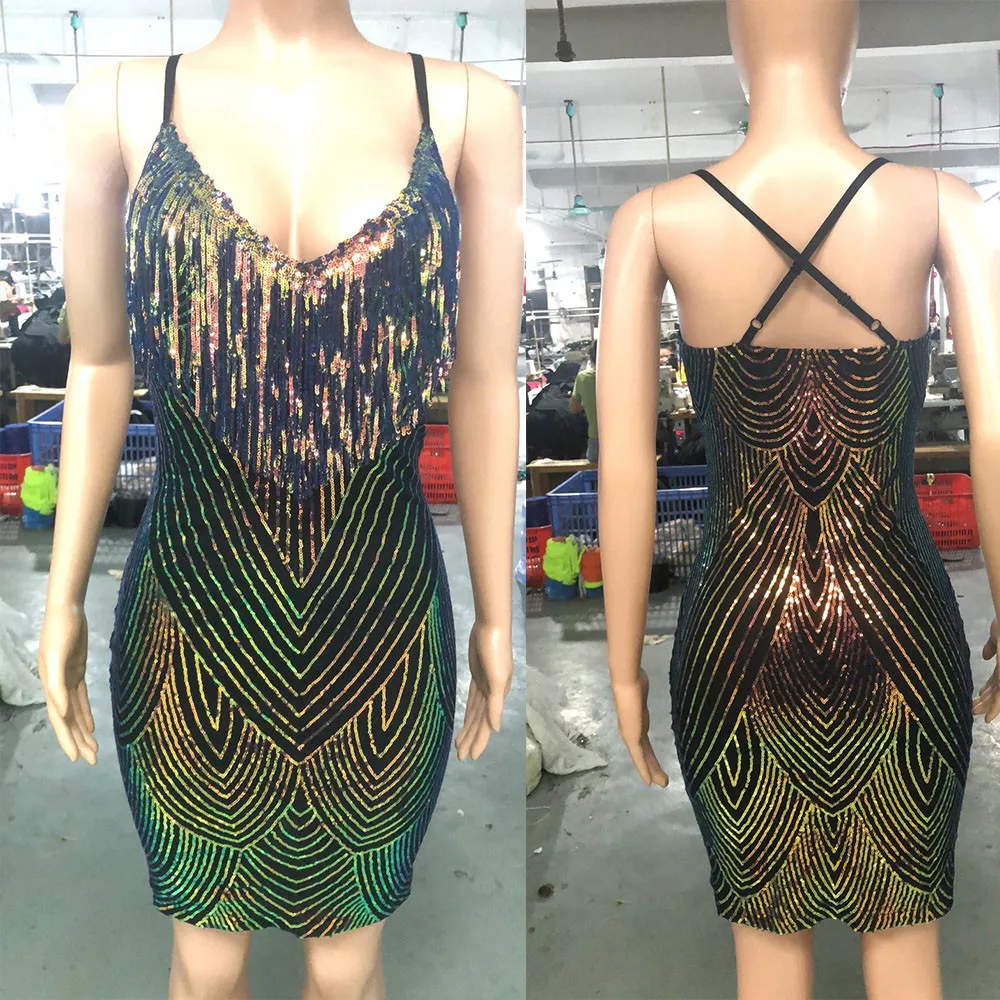 

Backless Sexy Party Sequin Dress Women Deep V-neck Tassel Glitter Club Bodycon Mini Dress Spaghetti Strap Christmas Dresses Robe