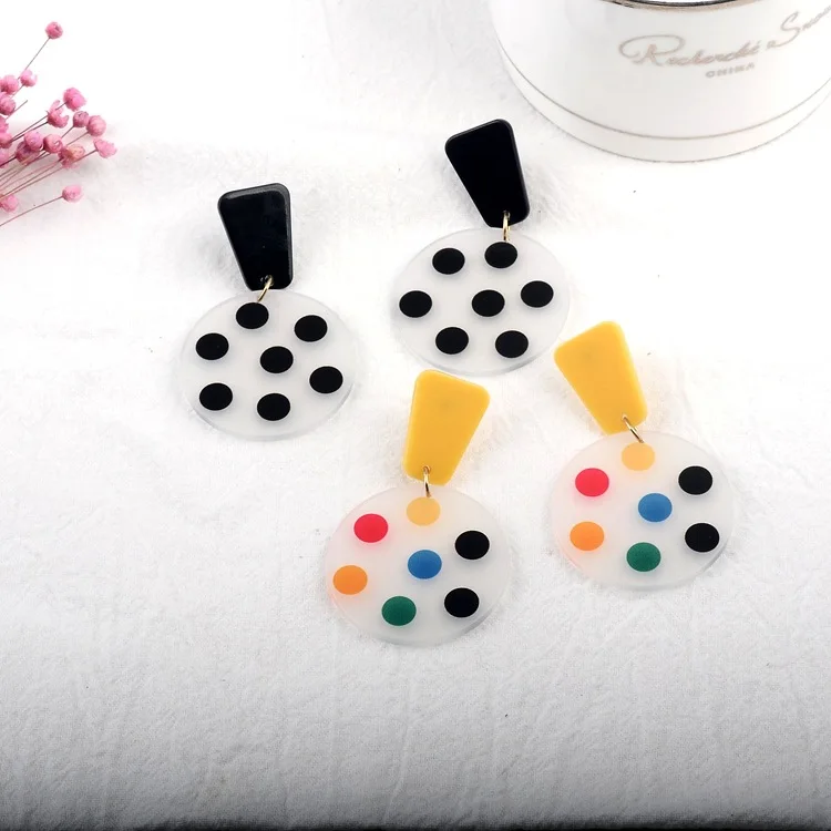 Новые милые геометрические круглые серьги темперамент личности черный и белый