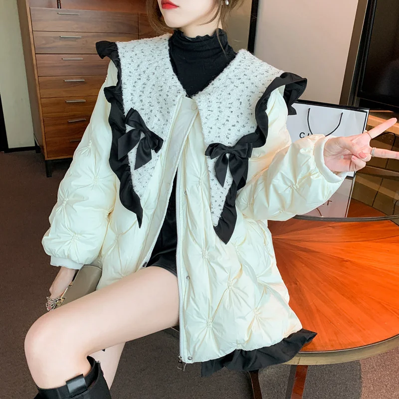 

Пуховик женский средней длины с кукольным воротником, Осень-зима 2021