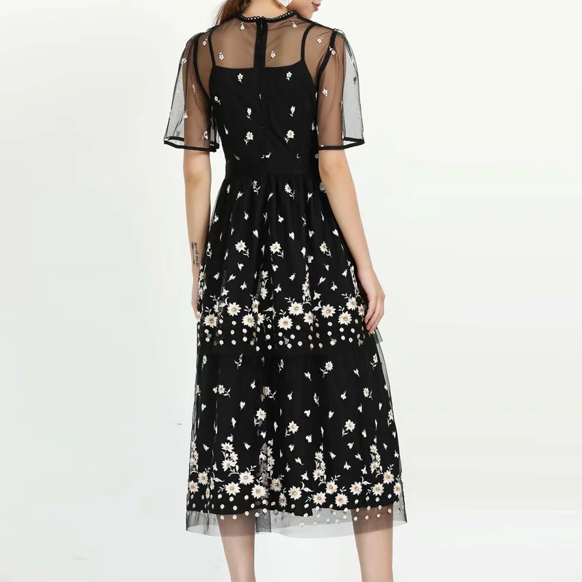 

HIGH QUALITY Newest 2021 Fashion Designer Women's Elegant Short Sleeve Black Mesh Daisy Embroidery Mid-Calf Dress