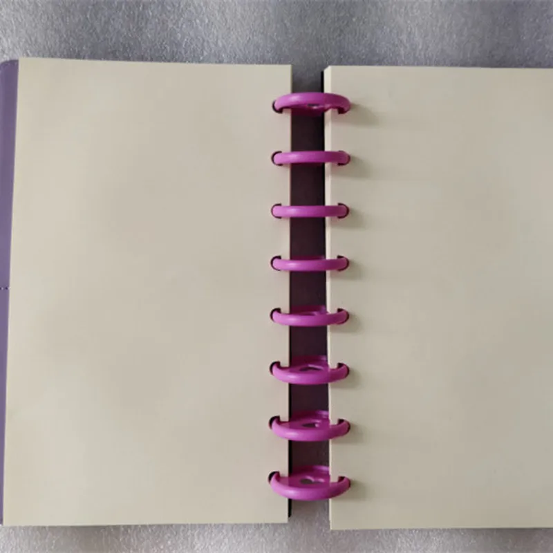 

30 шт 35 мм цветное кольцо для связывания в форме сердца вращение на 360 градусов DIY круглое пластиковое связывающее кольцо для связывания