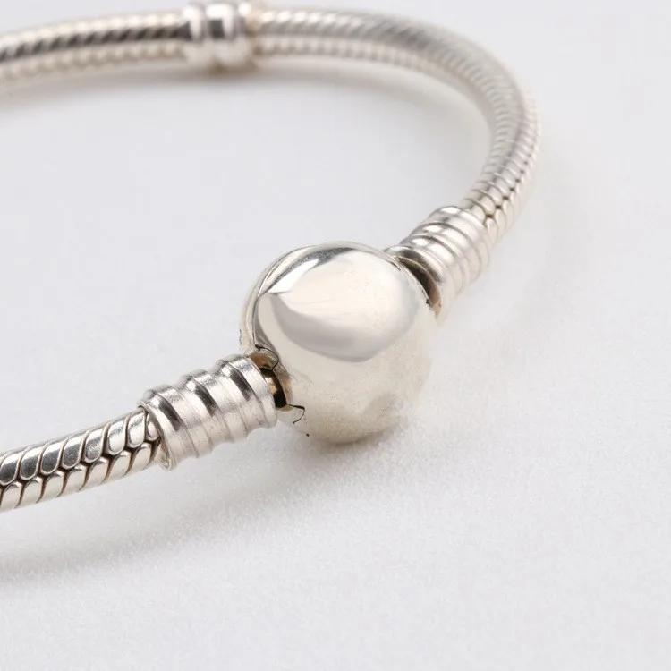 

Original 925 Silver Pan Bracelet Shiny Round Classic Button Pan Bracelet Fit European Charm Bracelets Women Jewelry