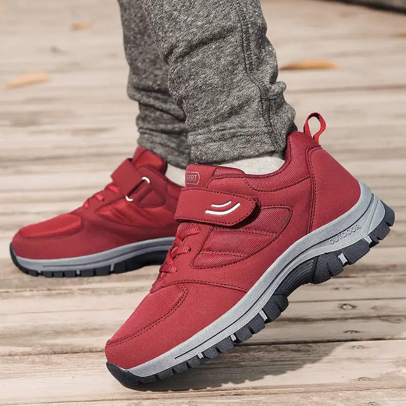 

Sport Men Middle-Aged Mens Running Shoes Skid-Proof Sports Shoes Man Socks Winter Sport Shoes For Men Air-Cushion Tennis 35-46