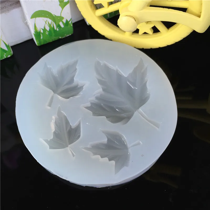 

Maple Leaf DIY Silicone Mold Craft Mould Resin Necklace Jewelry Pendant Making