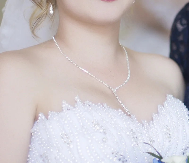 

Silver Plated Celebrity Style Drop Crystal Necklace Earrings Set Bridal Bridesmaid Wedding Jewelry Sets