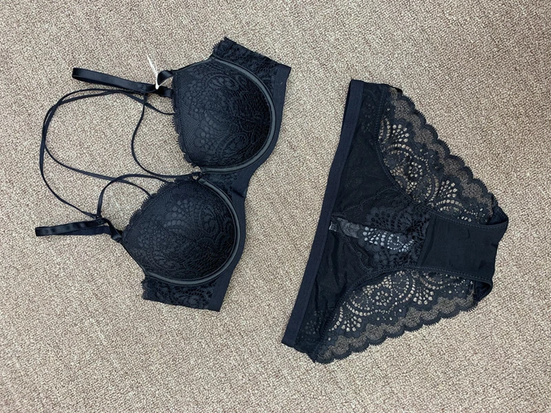 Sexy Lace Bra+ Panties+ Garters Set Underwear Push Up Bra Thick Padded Backless Bandage Bra A B C D Cup Women Lingerie