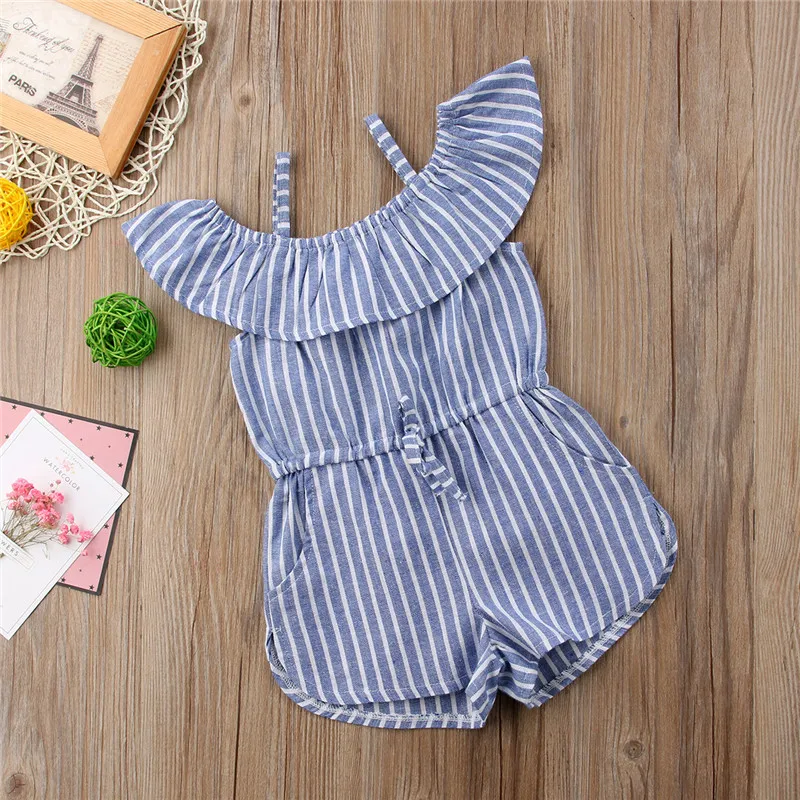 Детский комбинезон для девочек в синюю полоску с оборками и открытыми плечами