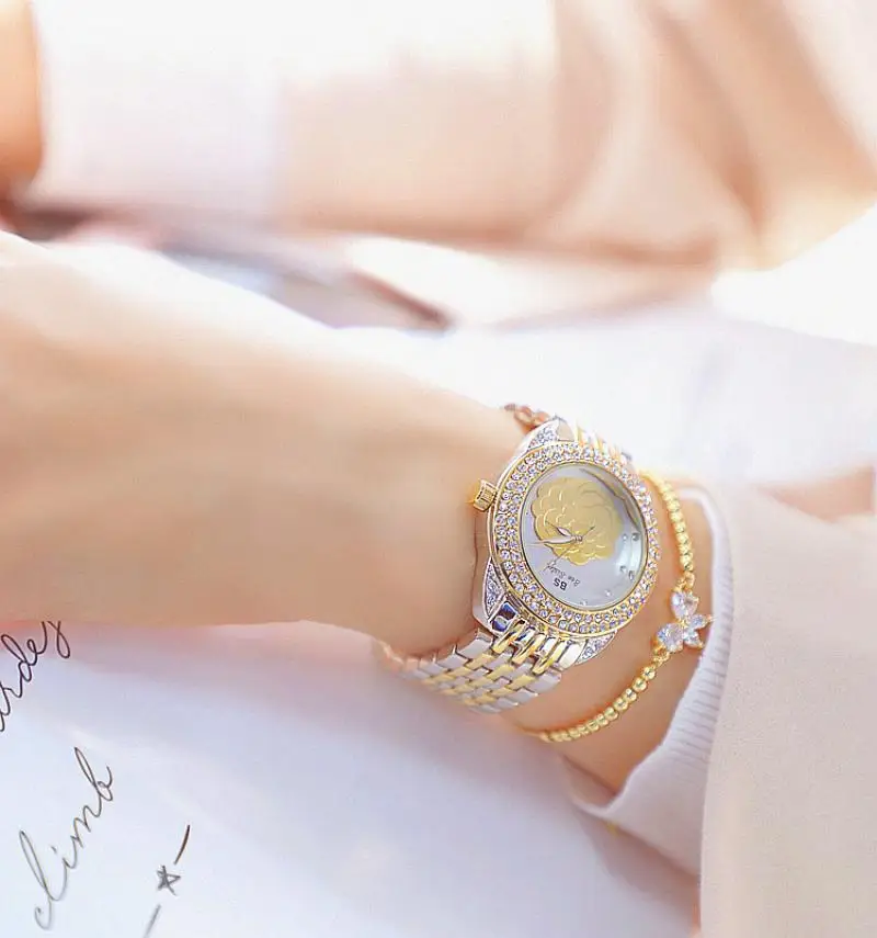 Лидирующий бренд элегантные женские часы с бриллиантамы цветочным циферблатом
