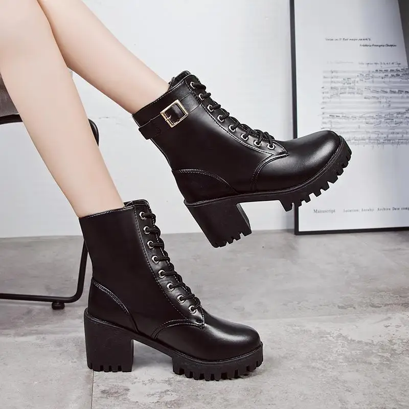 

2021 Autumn Winter Warm Women Boots Soft Leather Outdoor Shoes Motorcycle Street Outdoor Style Girls High Tube Boots Women Shoes