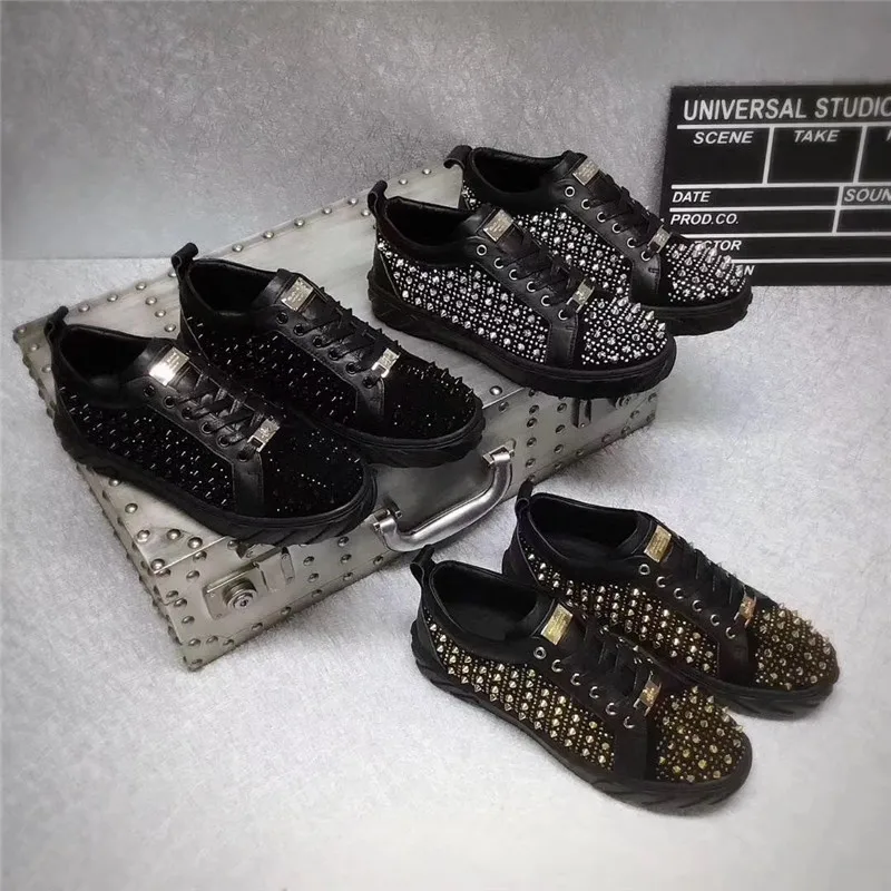 Мужская обувь с заклепками золотого цвета прямые продажи фабрики повседневная