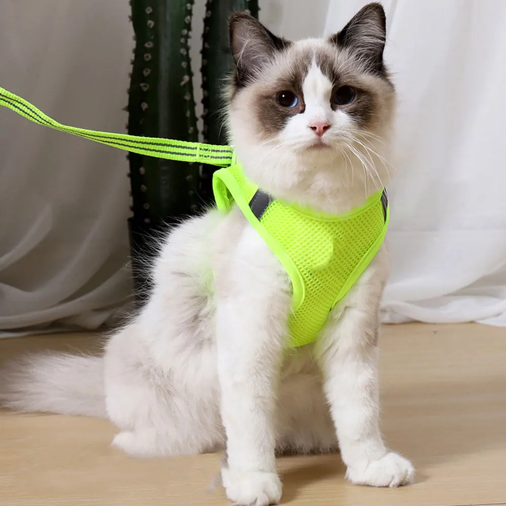 

Reflective Cat Adjustable Harness Vest Walking Straps Lead Leash Kitten Dog Leads Puppy Outdoor Walking Jacke Yellowish Green