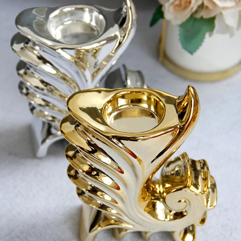 

Nordic Candlestick Ceramic Crafts Ornaments Candle Holder Creative Seahorse Candle Holder Wedding Home Decoration Art Gift
