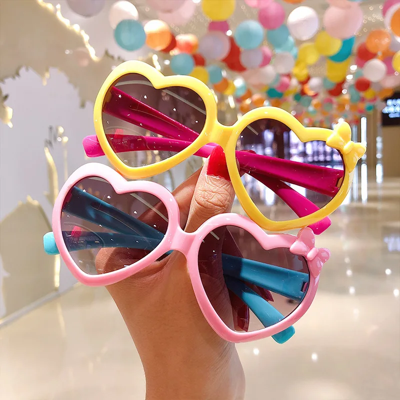 

Kawaii Baby Children's Cartoon Sunglasses Protection Uv Sunglasses New Fashion Heart Glasses Girls Love Bow Decoractive Glasses