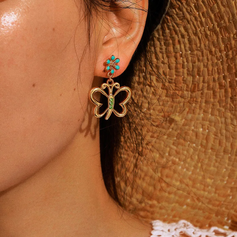 

Butterfly Earrings Sweet And Romantic Green Diamond Butterfly Pendant Flower Earrings Women's Fashion Holiday Earrings Wholesale