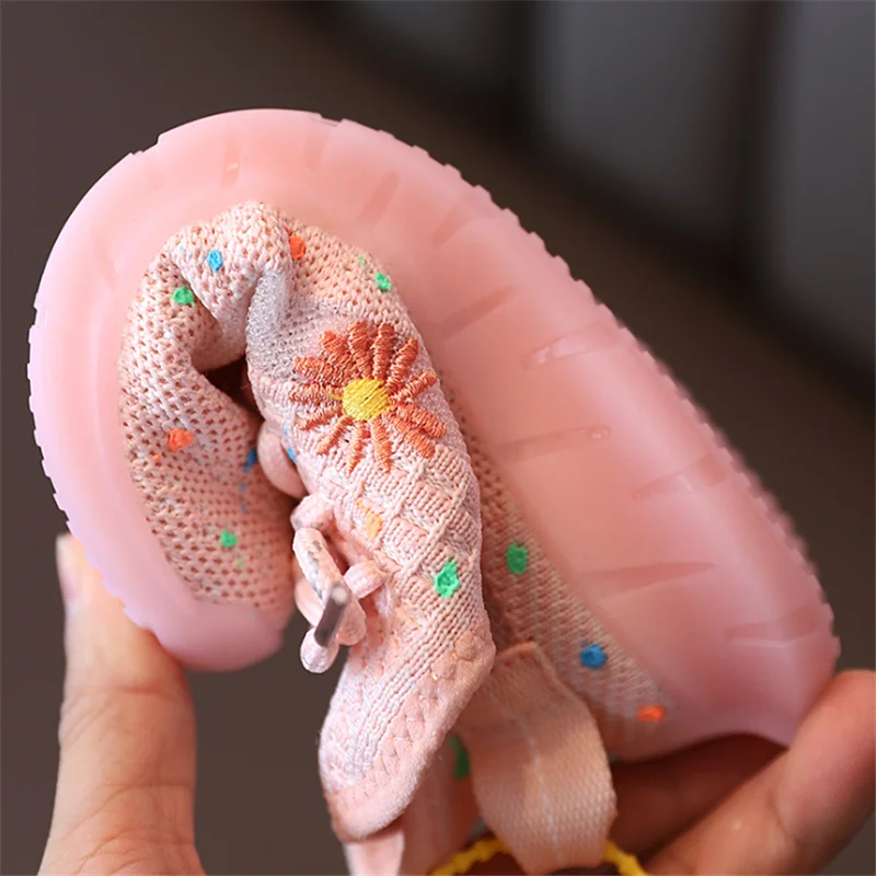 

DIMI 2021 Autumn Children Shoes Girls Casual Shoes Fashion Breathable Knitting Embroidery Small Flowers Glow Kids Sneakers