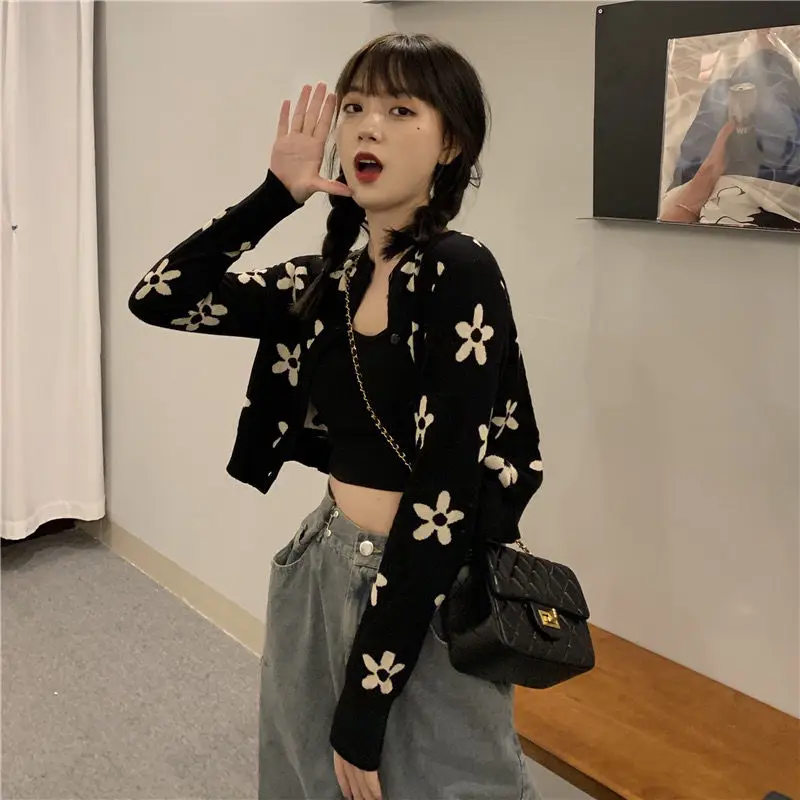 

Black short long sleeve T-shirt women's spring 2021 New Retro Hong Kong Style versatile cardigan