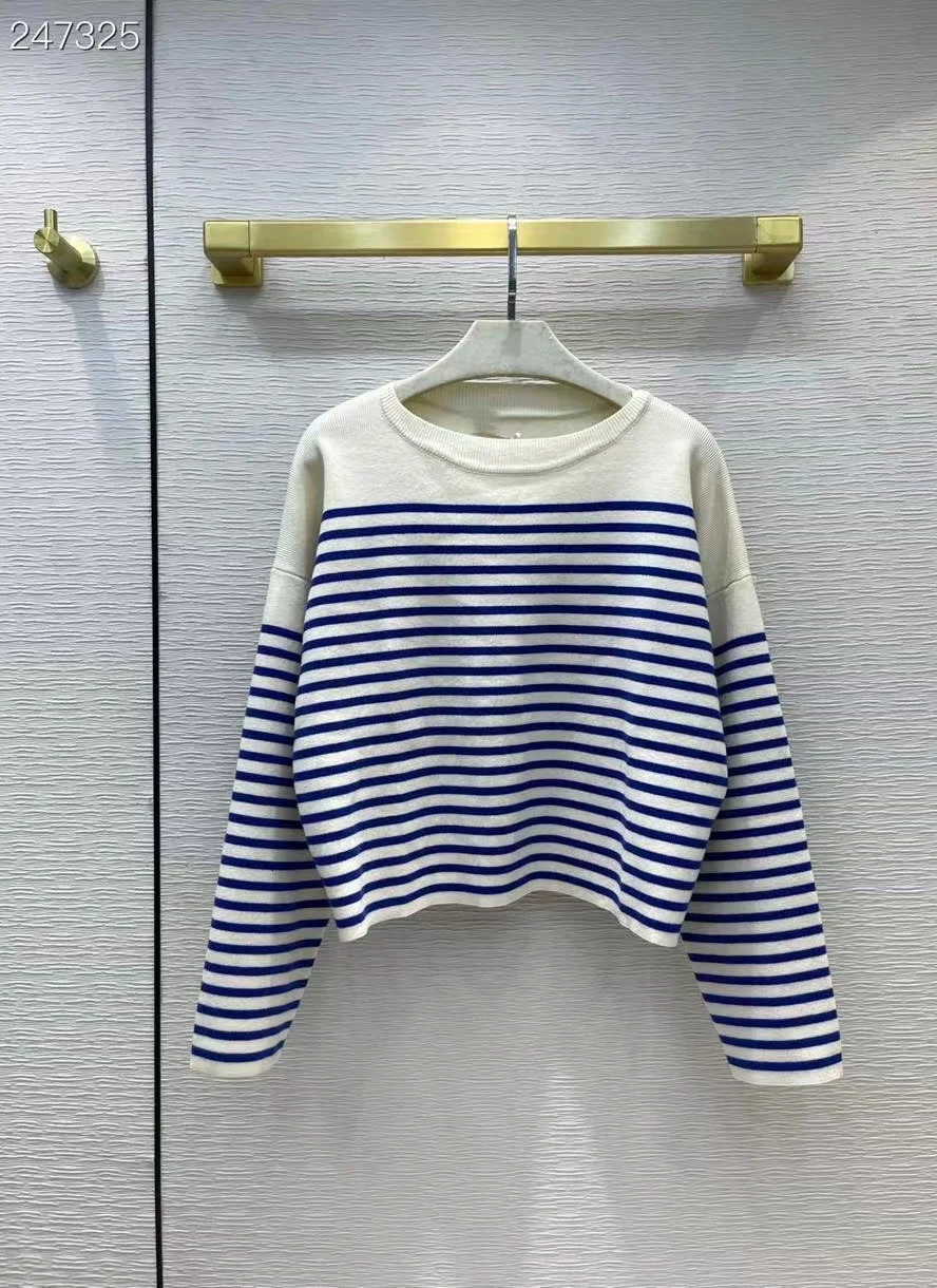 

2021 Autumn Winter Runway Vintage Pullover Women Sweater O-neck Stripes Print Long Sleeve Knitted Jumper