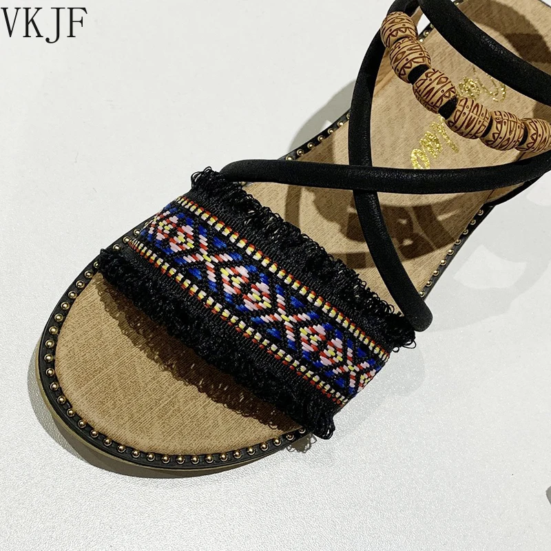

2021 Bohemia Vintage Fringe Cross Strap Gladiator Sandals Women Mix Color Rivet Flat Sandals Woman Open Toe String Bead Shoes