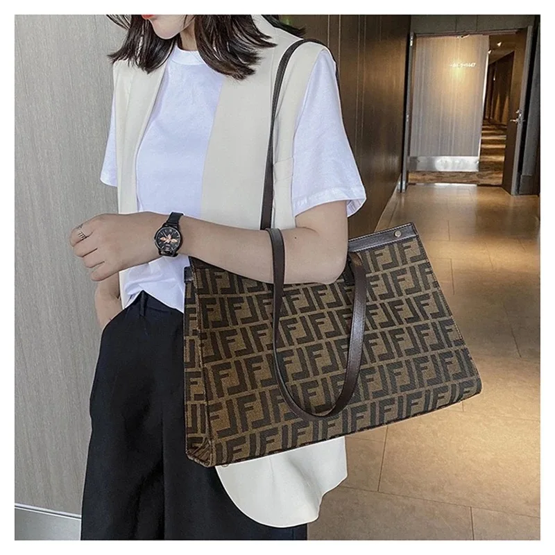 

Famous Brand Luxury Printed Letters Canvas Handbags For Women New Large Capacity Casual Tote Bag Fashion Designer Shoulder Bags