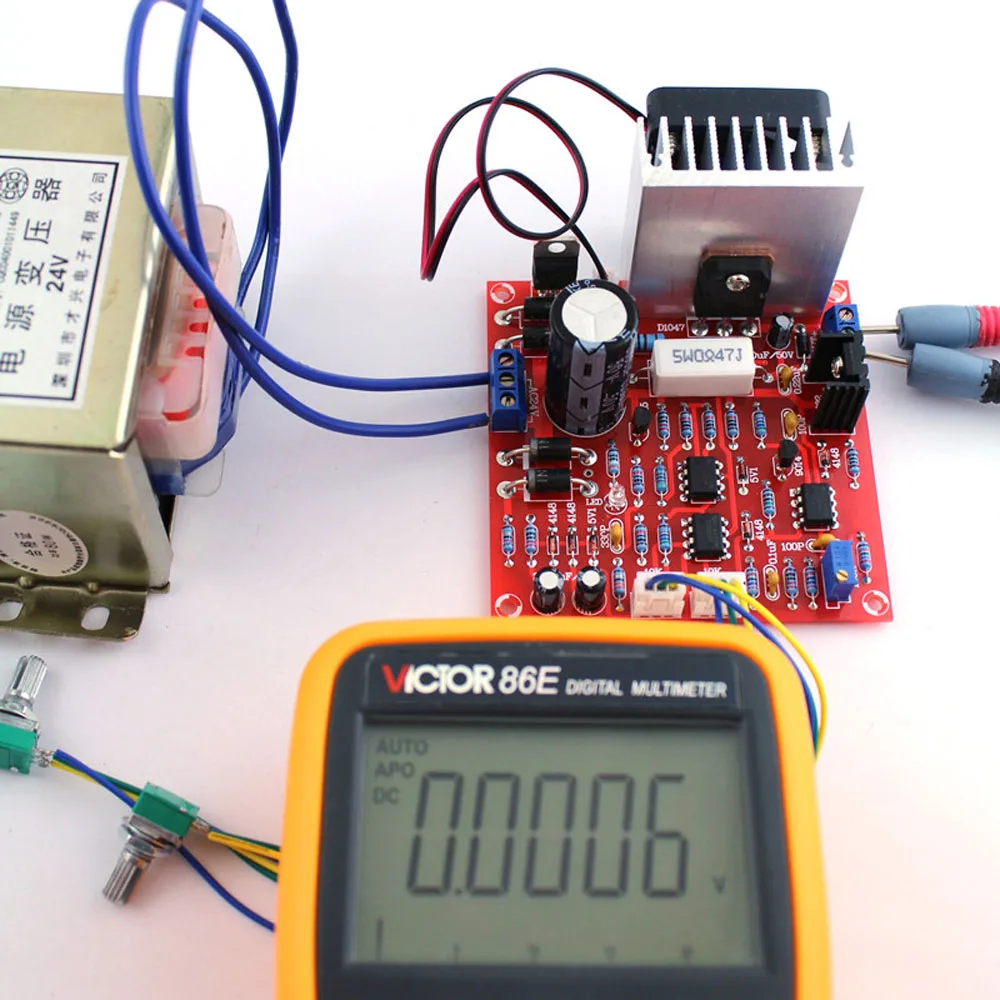 

0-30V DC 2mA-3A Adjustable Regulated Power Supply mould Continuously Voltage Regular Short Circuit DIY Kit Limiting Protection