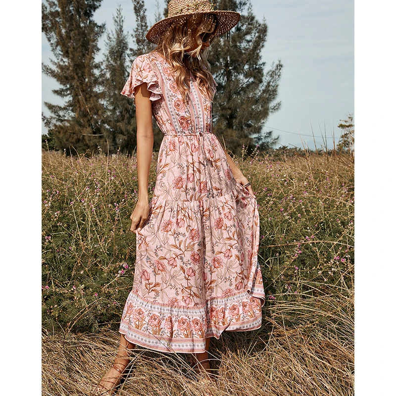 Женское платье с коротким рукавом и круглым вырезом розовое миди принтом лотоса