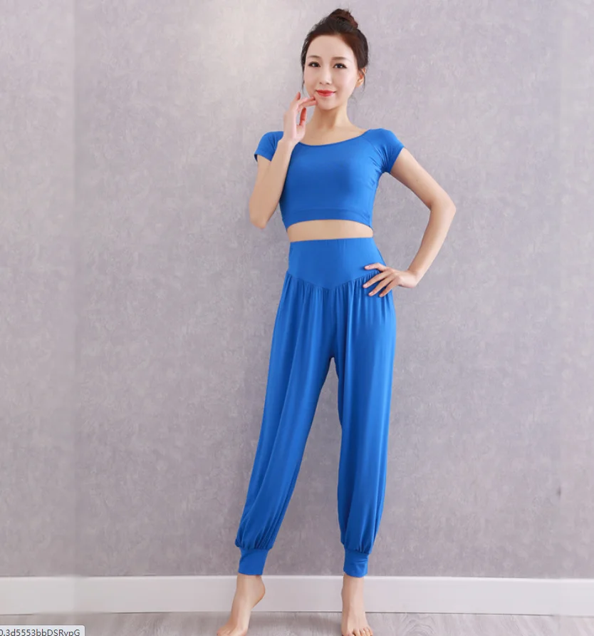 

2021 summer new hot sale casual and comfortable bloomers sports suit
