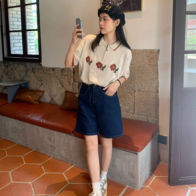 

Korejepo Women T-Shirt 2021 Summer Girls Korean Retro Temperament Flower Embroidery Thin Loose Short-Sleeved Knitted Pullover