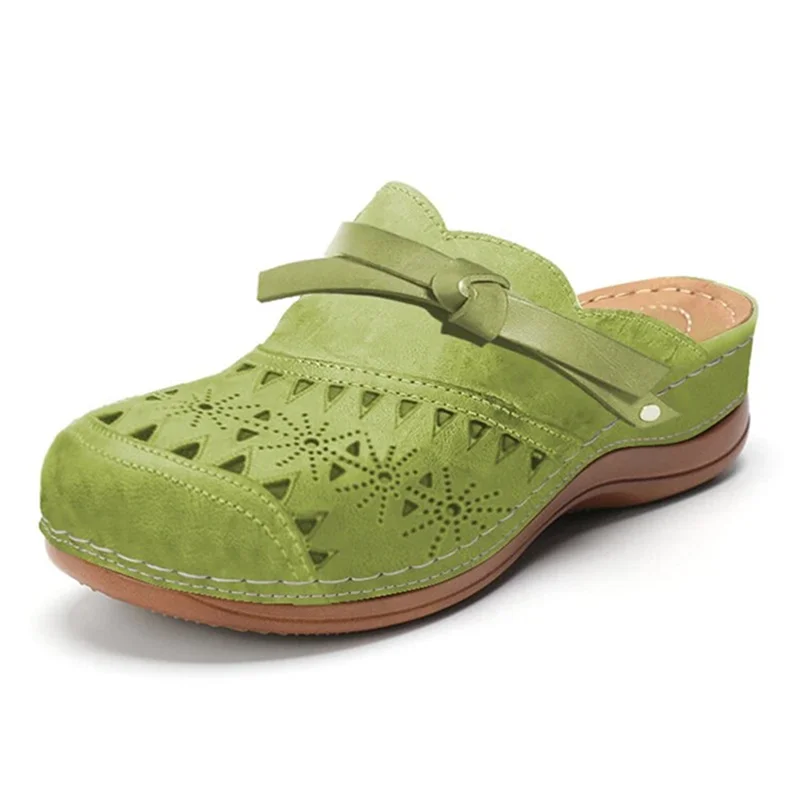 

2021 Summer New Style Baotou Flat-Bottomed Large Size Women's Shoes Hollowed Out Comfortable Casual Women's Slippers