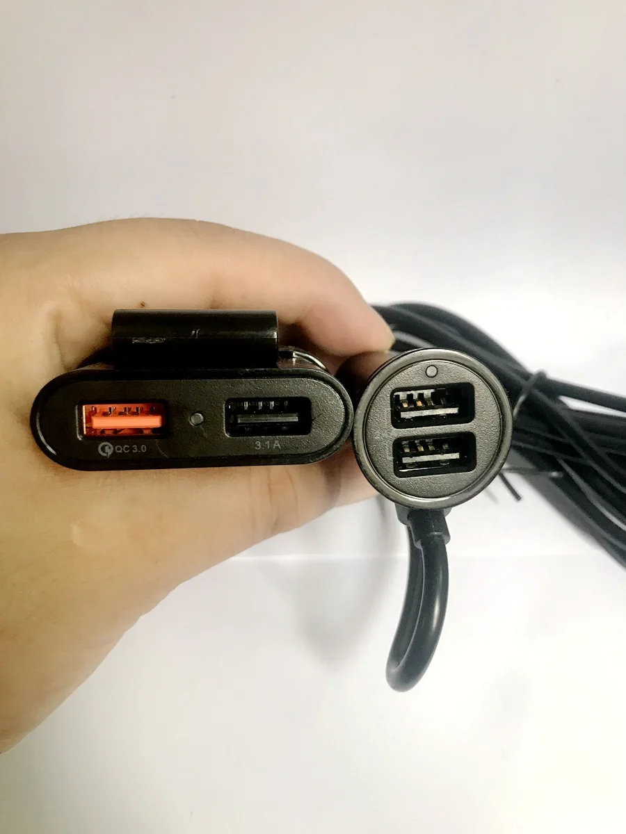 QC3.0 автомобильное зарядное устройство 1 в 4 USB для заднего сиденья быстрая зарядка