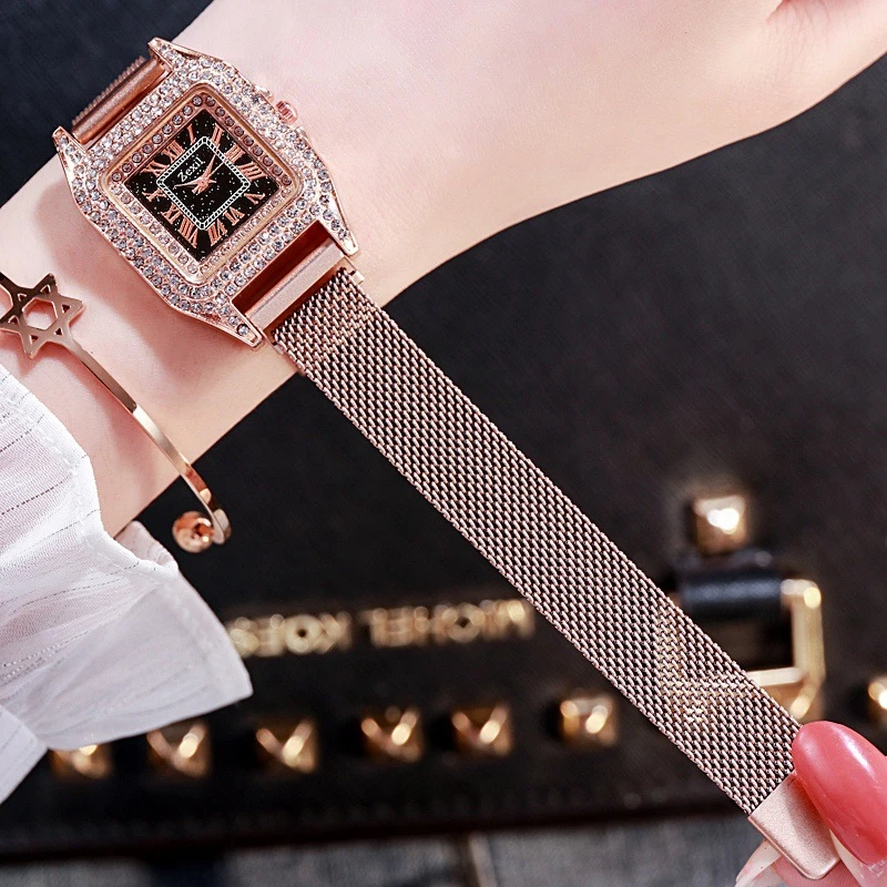 

Luxury Women Magnetic Wrist Watches Fashion Square Rhinestone Dial Number Bracelet Dress Ladies Quartz Wristwatches Watch Gift