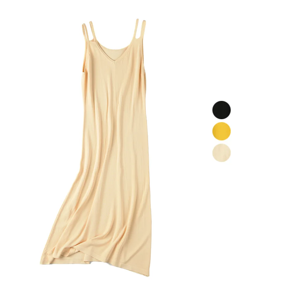 Женское длинное трикотажное платье макси яркого цвета с лямкой на шее свитер