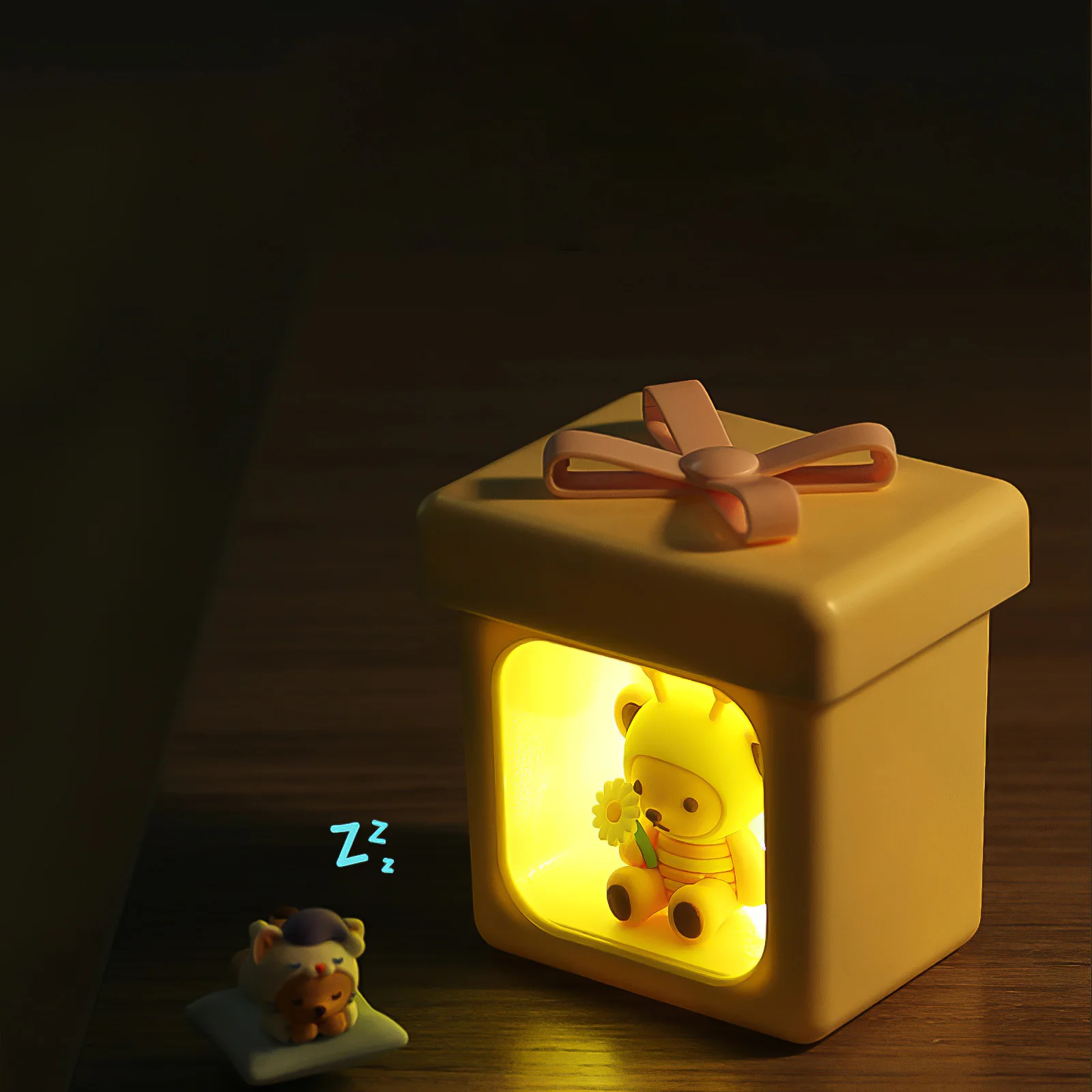 

Ночной светильник Тедди, мягкий светильник, Подарочная коробка Тедди, атмосферный ночник, зарядка через USB, Подарочная коробка с сокровищам...