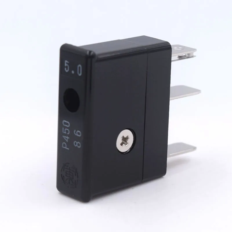 Оригинальный FANUC/предохранители DAITO P405 0.5A/P413 1.3A/P420 2A/P430 3A/P450 5A/PL475 7.5A/PL475L 7.5A/PL4100 10A/PL4150 15A 125V/250V