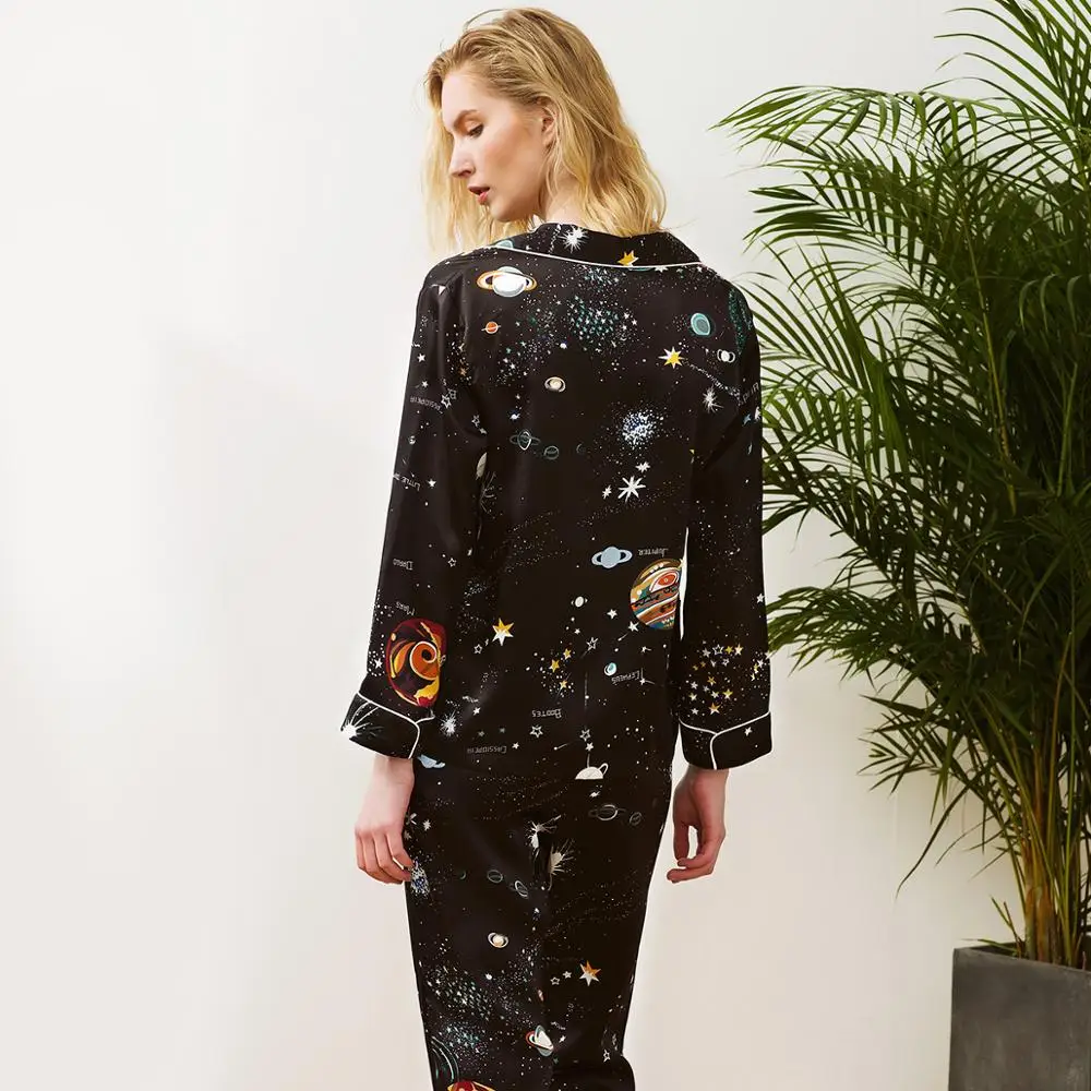100% silk satin lady sleepwear,girl sleep shirts and pants in romantic starry sky printed fabric, luxury pajamas set for women