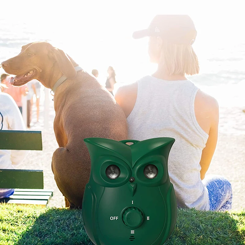 

New Ultrasonic Bark Stopper Automatic Ultrasonic Dog Barking Deterrent Control Device Suitable for Small Medium Large Dog