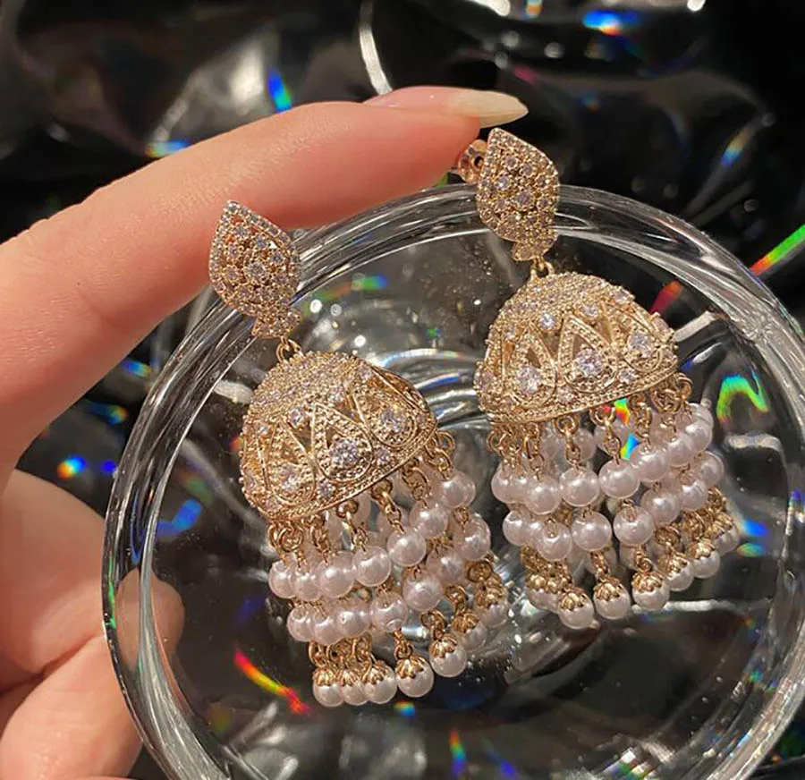 

Exaggerated golden birdcage pearl earrings fashion retro luxury lantern zircon tassel wind chimes bell gorgeous banquet dangle